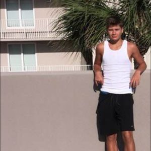 Meet your Posher, Zach